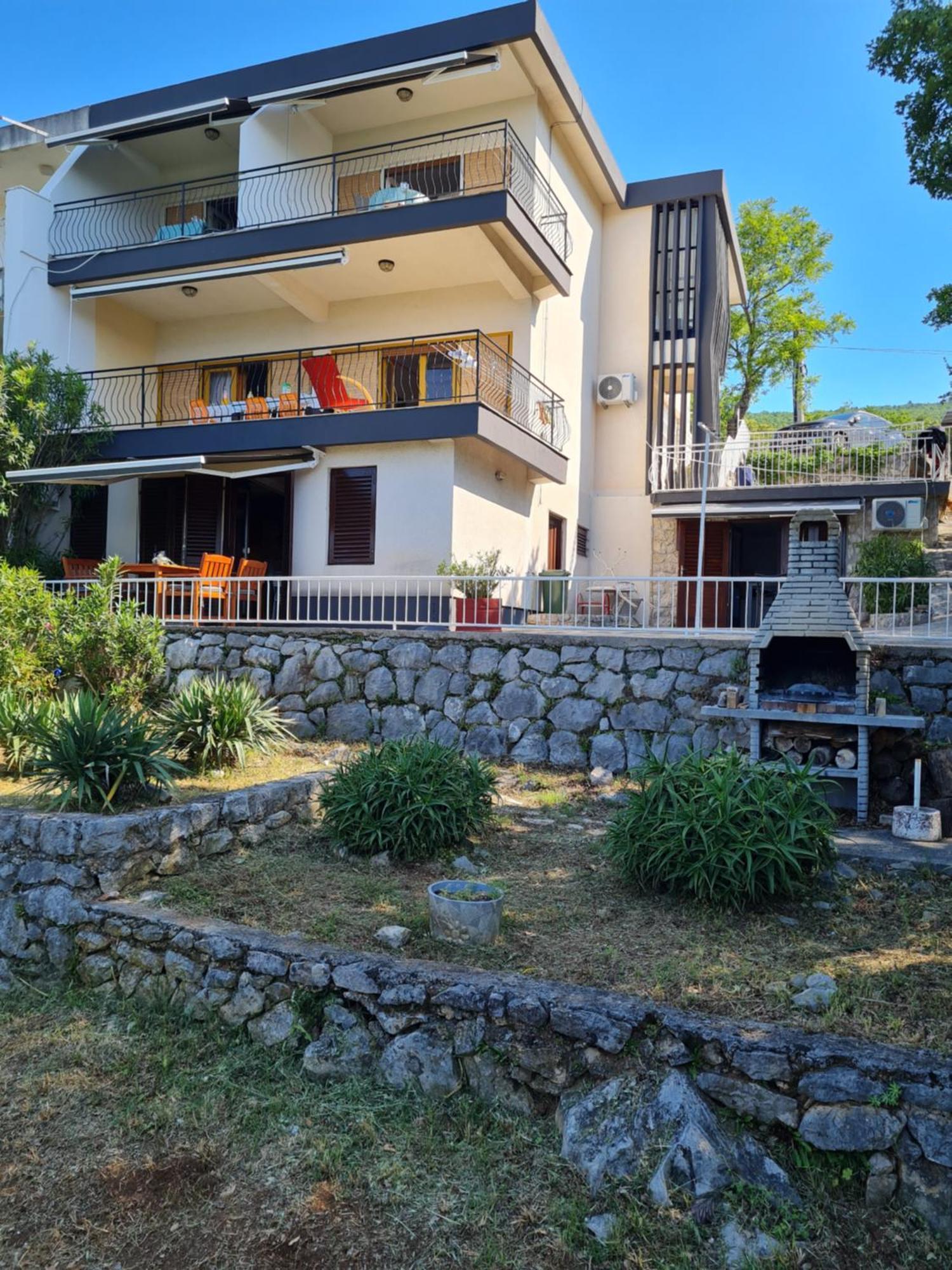 דראמליי Apartmani E&G מראה חיצוני תמונה